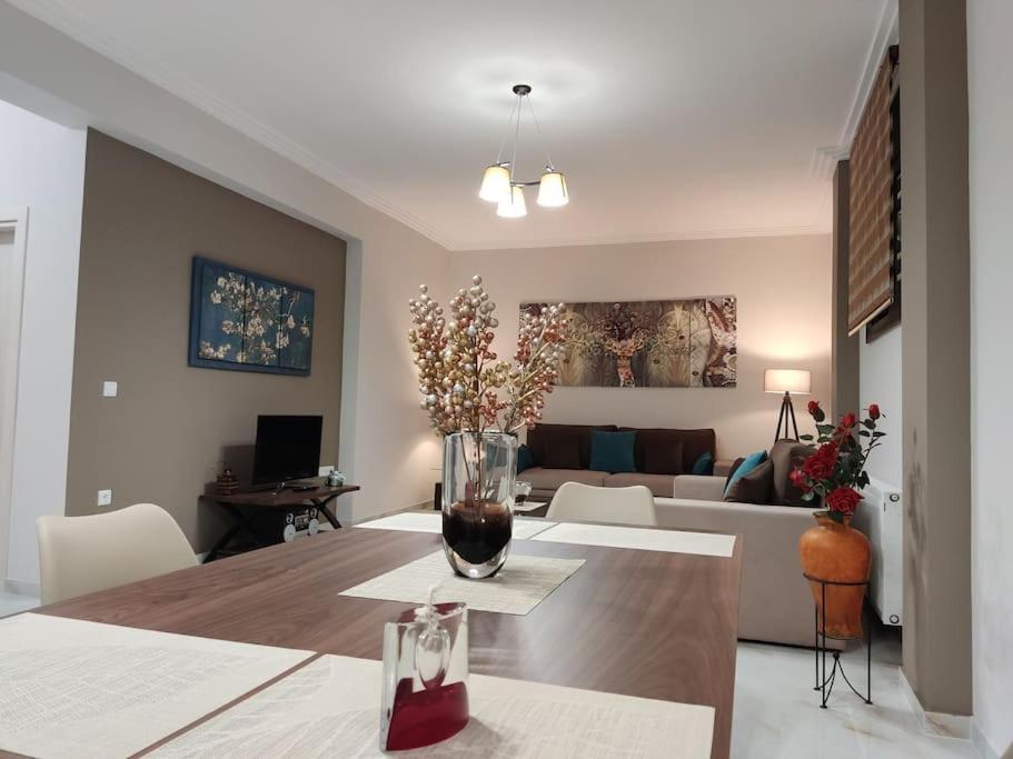 דרוסיה Ebony And Ivory Suites מראה חיצוני תמונה