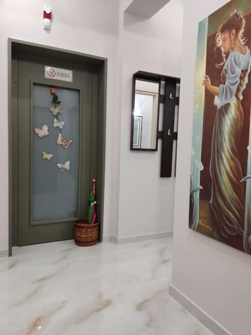 דרוסיה Ebony And Ivory Suites מראה חיצוני תמונה
