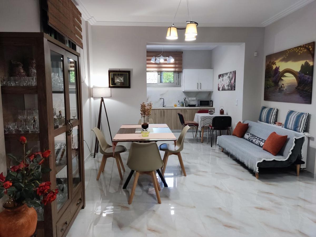 דרוסיה Ebony And Ivory Suites מראה חיצוני תמונה